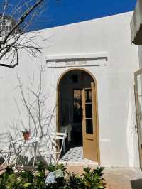 ANAIIS Concept & Cafe