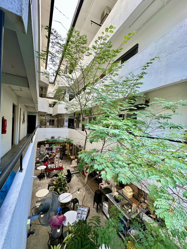 From Dialects to Design: The Living Story of Zhongshan Building