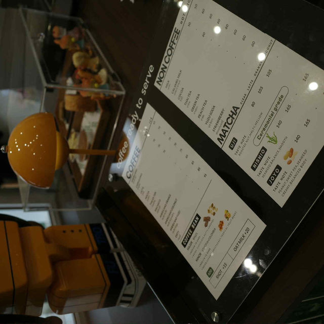 🤍 Collab 101 – คาเฟ่มินิมอล & Co-working Space
