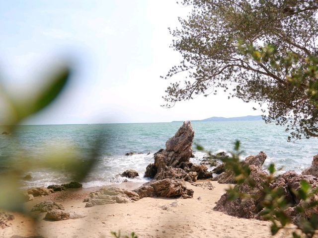 หาดลับระยอง หัวแหลมปากคลองแกลง