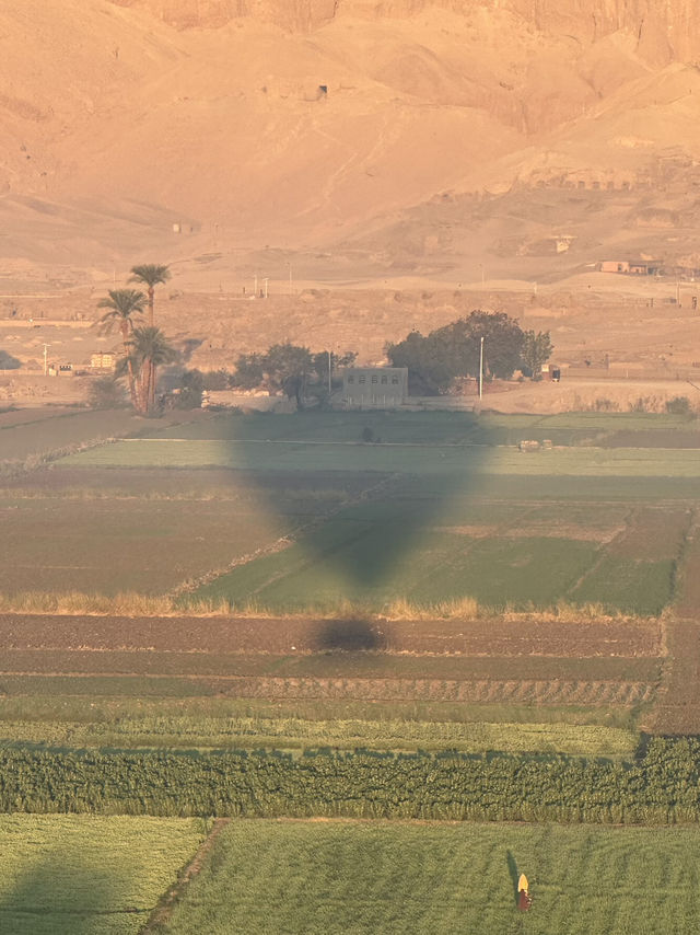 Dawn Raid: Balloons Over Pharaoh’s Bones