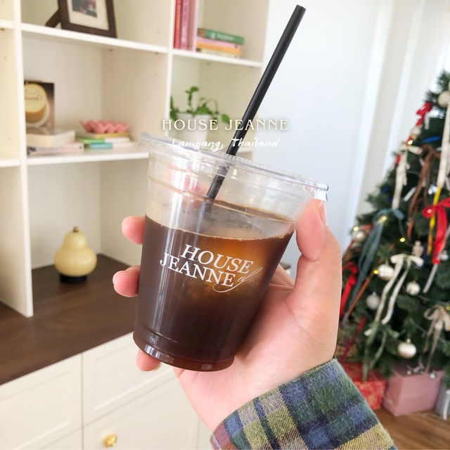 House Of Jeanne ☕️⚪️@ลำปาง 