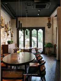 VOU Cafe & Eatery