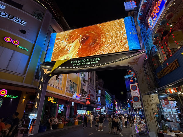 Bùi Viện Walking Street 🌃