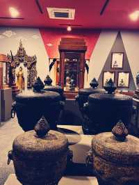 The Rong Suea Ten Temple, museum 
