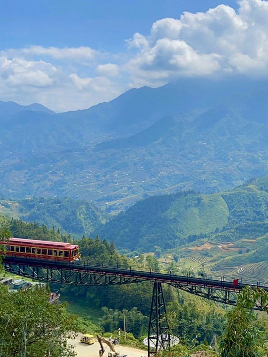 🇻🇳 ซาปา (Sapa) เวียดนาม | เมืองในหมอก วิวขั้นเทพ