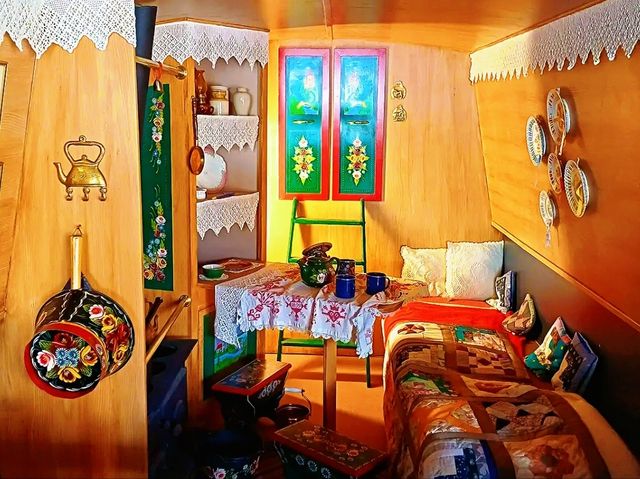 Portland Basin Museum – Industrial Heritage by the Canal