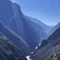 Hiking Tiger Leaping Gorge: An Epic Journey Through One of the World’s Deepest Canyons
