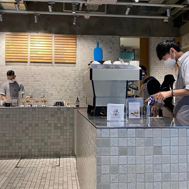 รีวิว Blue Bottle Coffee สาขา Central Hong Kong