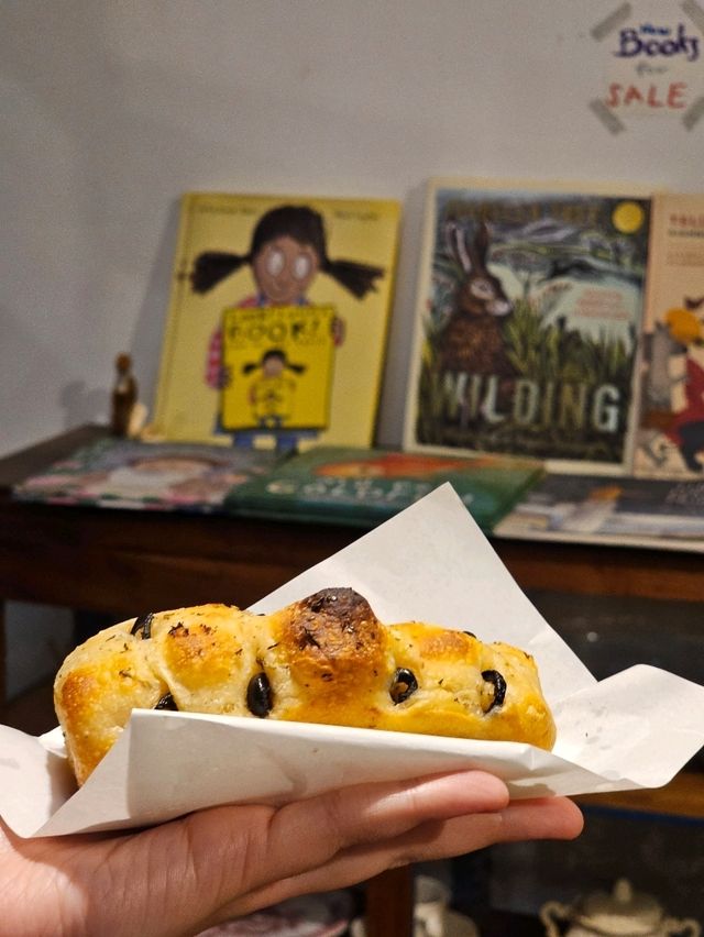 Artisan sourdough by apple fahey | Chiangmai Artisan sourdough by apple fahey | Chiangmai