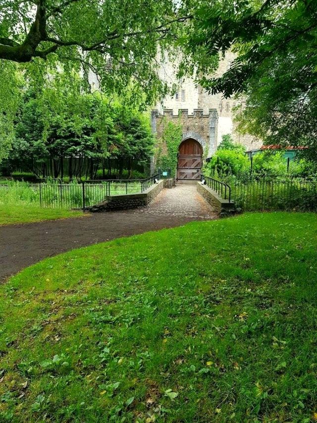 Sophia Gardens