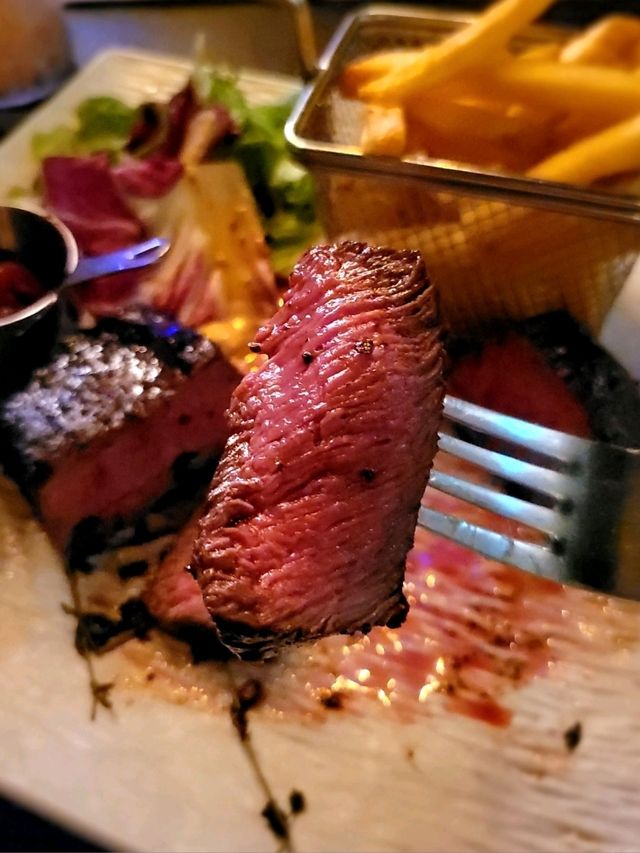 浪漫優雅美式扒房🍽打卡攻略🍹歎美國平鐵牛扒好有feel