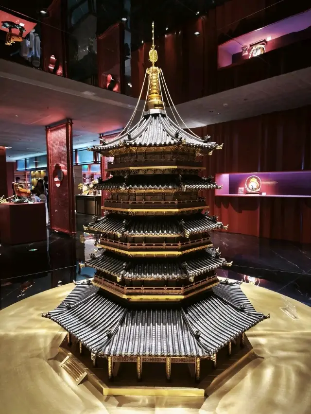 Art Installations in a High-End Mall