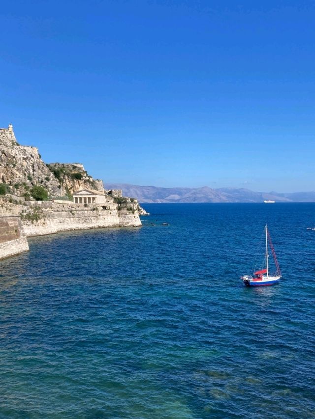 Mediterran gem: Corfu Island in Greece 🇬🇷
