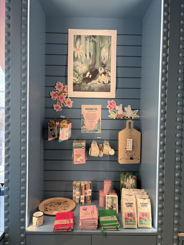 【ヘルシンキ】Moomin Shop Esplanadi 【ヘルシンキ】Moomin Shop Esplanadi