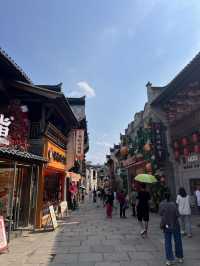 🇨🇳 A Pause in Wuyuan — Where Tradition Flows with the River  Tucked between misty mountains and en
