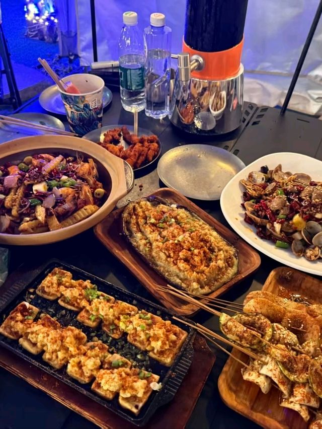 Table of Treats✨ Table of Treats✨