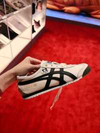 Onitsuka Tiger Concept Store with Embroidery Service?!