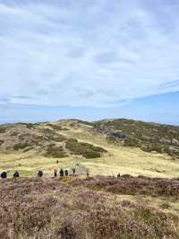 Climbing the Crown of Edinburgh: My Hike to Arthur’s Seat