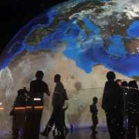 🏙️ Must-Visit Places in Shanghai! 🌟