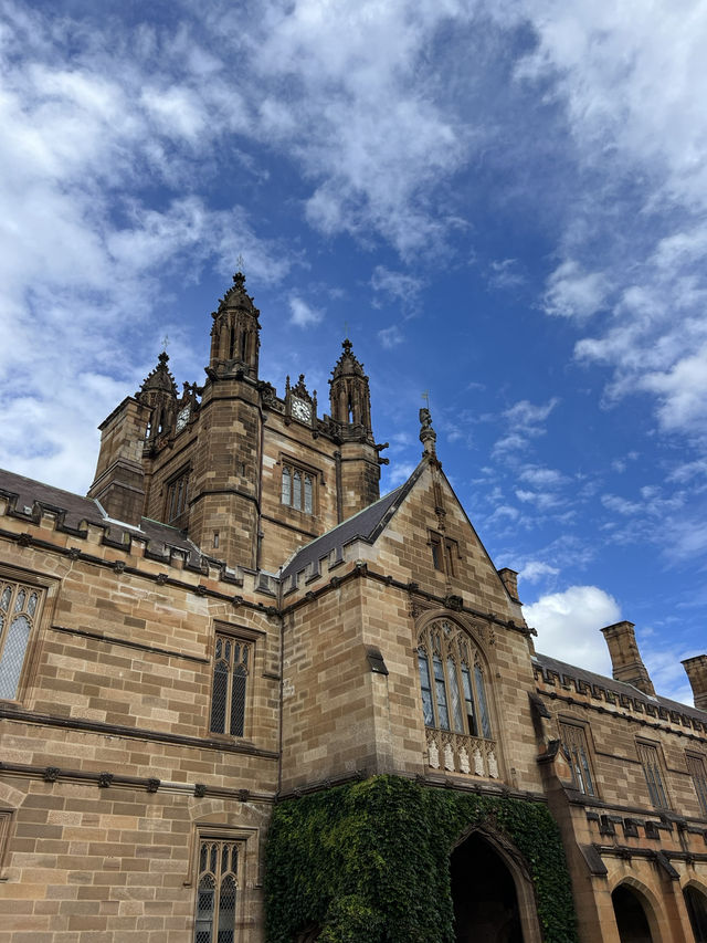 澳大利亞景點—🎓 雪梨大學四合院(The Quadrangle) 澳大利亞景點—🎓 雪梨大學四合院(The Quadrangle)