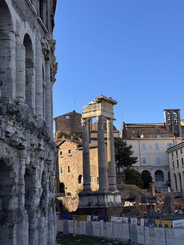 한 도시에 담긴 천 년의 시간, 로마