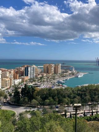 馬拉加：陽光海岸的優雅靈魂