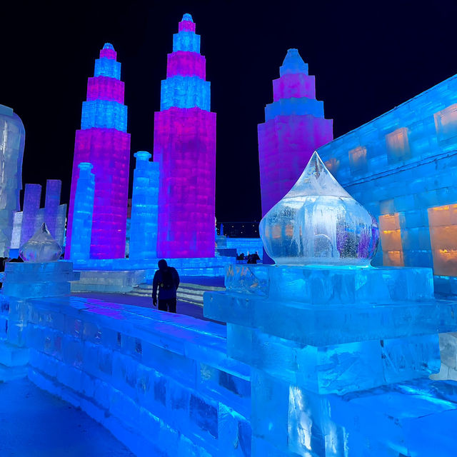 Harbin Ice and Snow World Chill Guide ❄️🧊☃️ Harbin Ice and Snow World Chill Guide ❄️🧊☃️