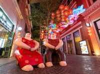 A Tapestry of Light: The Dazzling Soul of Lee Tung Avenue 