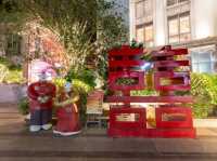 A Tapestry of Light: The Dazzling Soul of Lee Tung Avenue 