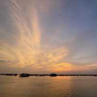 Sunset experience on Tonle Sap