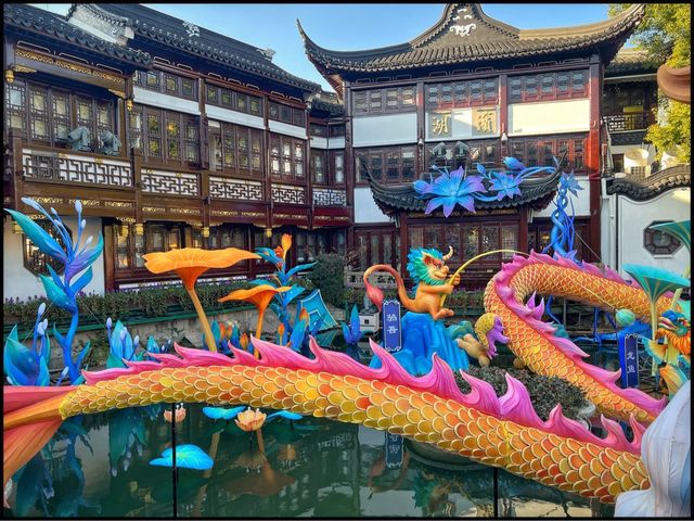 Yuyuan garden during DAYTIME!!! 🇨🇳 ☀️ 