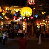 Lanterns and architecture 