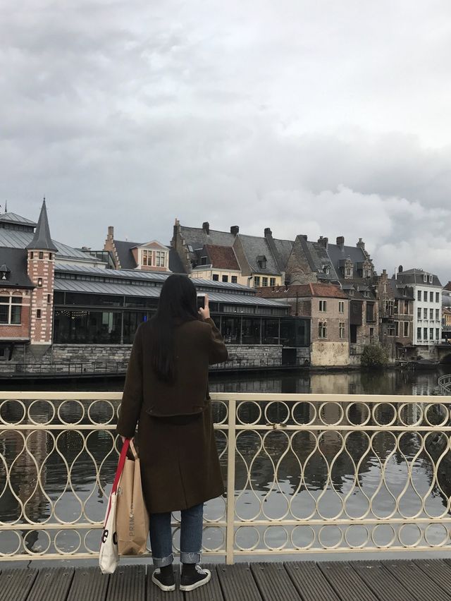 🇧🇪 벨기에 중세도시의 매력과 현대적인 문화가 공존하는 도시