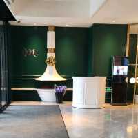 Bund Bliss: Challenges & Comfort at Mercure