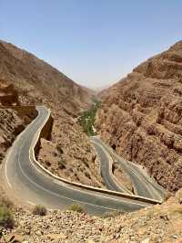 📍the Serpent Road of Dades Gorge, Morocco 🇲🇦
