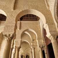 Stunning Kairouan Mosque: A Visitor’s Guide 🕌✨