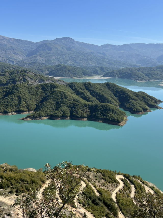 Beautiful Artificial Lake in 🇦🇱
