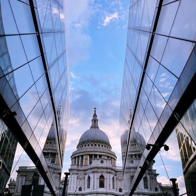 🚶‍♂️🌇 City Walk Through London’s Timeless Icons: From Westminster to St Paul’s 🏛️🕰️
