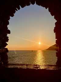 A window with the sea view 