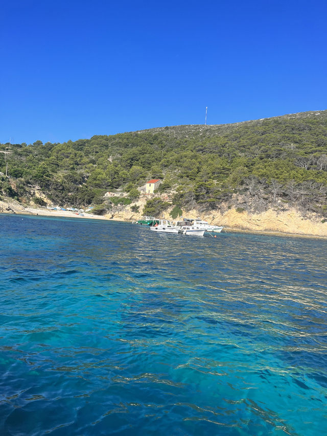 Island Hopping Paradise 