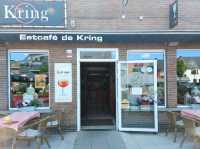ร้านกินดื่มนั่งชิลล์บรรยากาศอบอุ่น