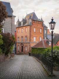 🏰📚 “Where Fairytales Began: A Timeless Day in Marburg” 🇩🇪