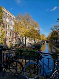 Amsterdam Travel Guide