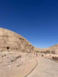 3 Days in Aswan on a $100 Budget – Temples, Nile Views & Nubian Nights 