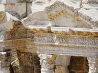 絶景！自然が創り出した白と青の世界