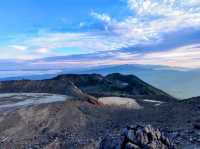 Such a panoramic view of the mountain 