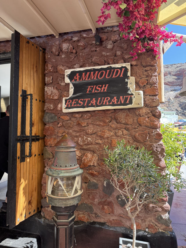 Dining at Ammoudi Fish Tavern: Seafood Dreams & Sunset Vibes 🌅