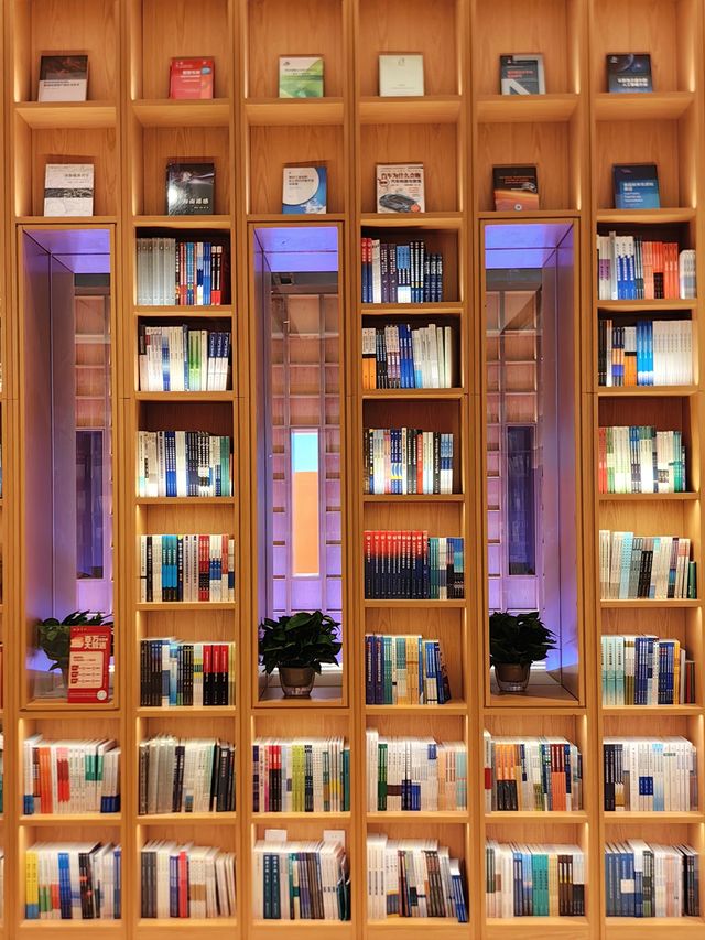 玩轉上海|上海書城 閃耀回歸 玩轉上海|上海書城 閃耀回歸