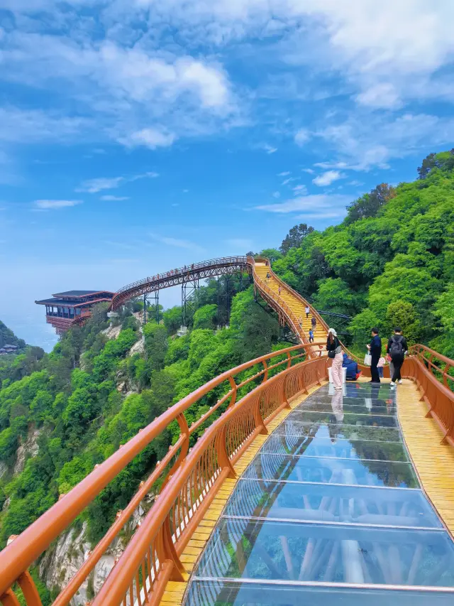 ทริปท่องเที่ยวรอบนอกเมืองซีอาน | คู่มือเลเวลพี่เลี้ยงสำหรับภูเขาเส้าหัวในเมืองเวยหนาน (ภาพเยอะมาก)